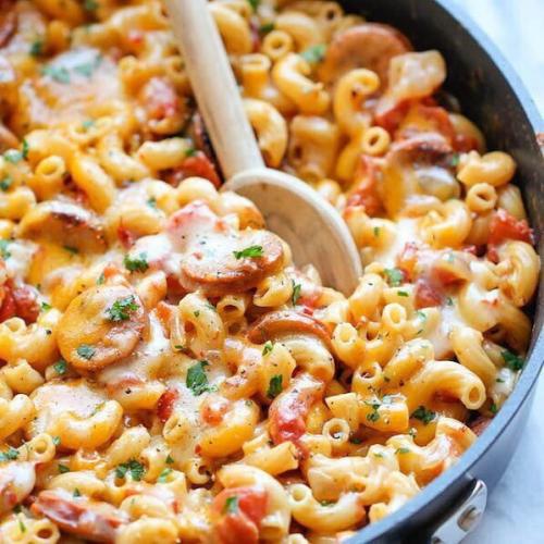 Макароны с колбасками. Макароны с колбасками.