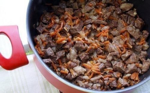 Картошечка, тушенная с мясом (как в д/садике. 03