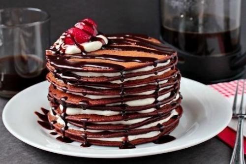 Шоколадный торт из блинчиков. Шоколадный торт из блинчиков.