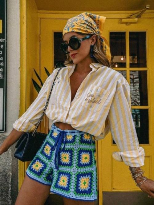 Косынка - это не только защита от ветра и солнца, но и модный аксессуар, который способен преобразить любой образ. 01