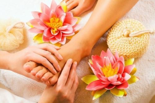 Как ухаживать за пятками: комплекс процедур.