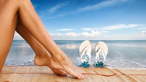 Как сделать пятки гладкими и ухоженными? 

