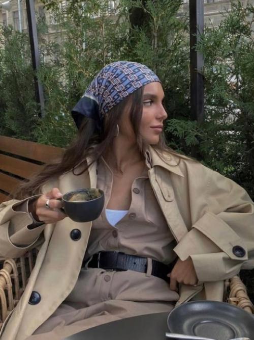 Косынка - это не только защита от ветра и солнца, но и модный аксессуар, который способен преобразить любой образ. 04