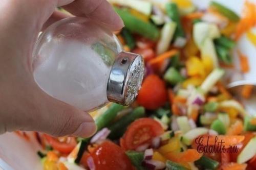 Куриный стейк с овощами. 04