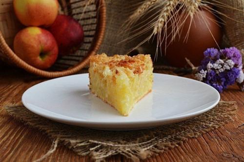 Творожной пирог с яблоками и кокосовой карамелью. 07