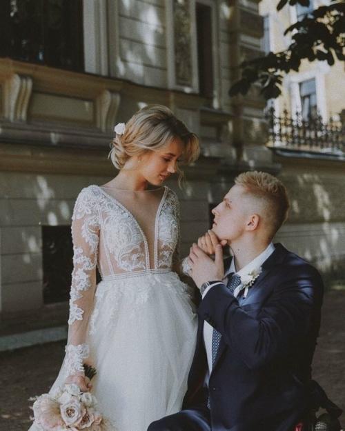 Девушка не бросила его, когда он потерял ногу в аварии. 02