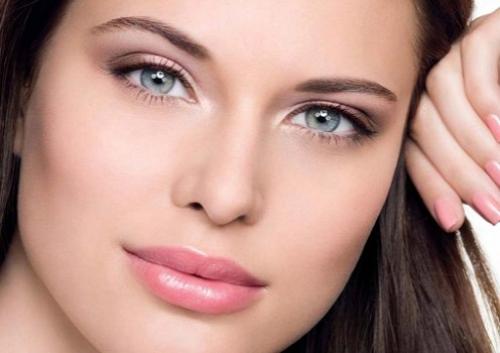 Алоэ для лица: чистая кожа, сияние и стягивание пор.

