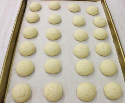 Пирожное Персики.  Ингредиенты: 02