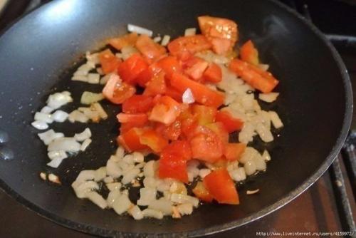 Яичница по-французски.  Ингредиенты и приготовление (1-2 порции: 03