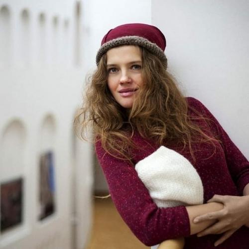 Актриса Анна синякина - та самая внучка катя из Ворошиловского Стрелка. 04