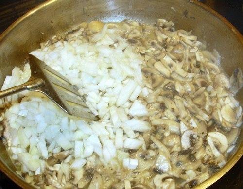 Иногда жульен можно вместе с кокотницей съесть. 04 Иногда жульен можно вместе с кокотницей съесть. 04