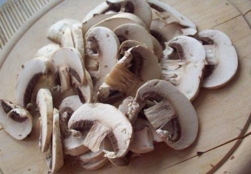 Сырный суп (с шампиньонами и брокколи). 01 Сырный суп (с шампиньонами и брокколи). 01