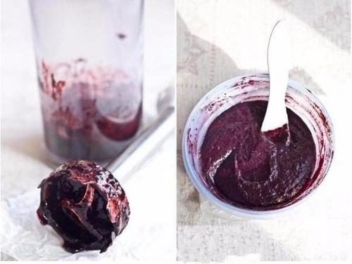 Черничные макаруны? Ингредиенты: 02 Черничные макаруны? Ингредиенты: 02