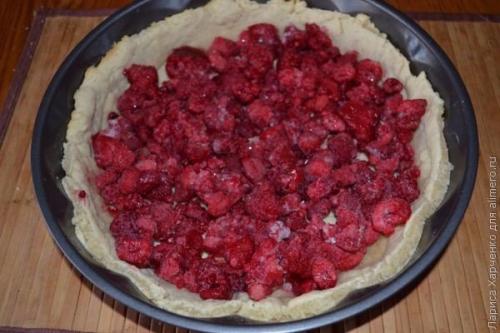 Цветаевский пирог с малиновой начинкой. 04